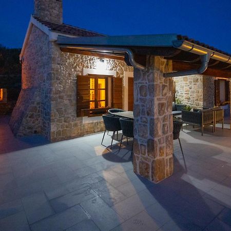 Holiday Home Svemir Drage Zewnętrze zdjęcie