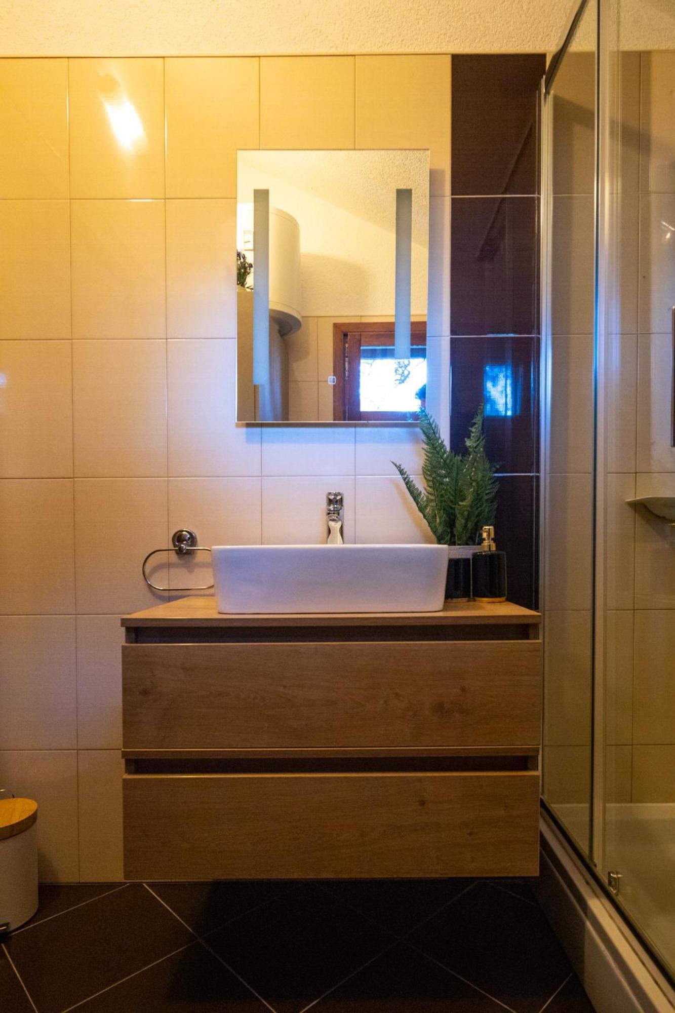Holiday Home Svemir Drage Zewnętrze zdjęcie