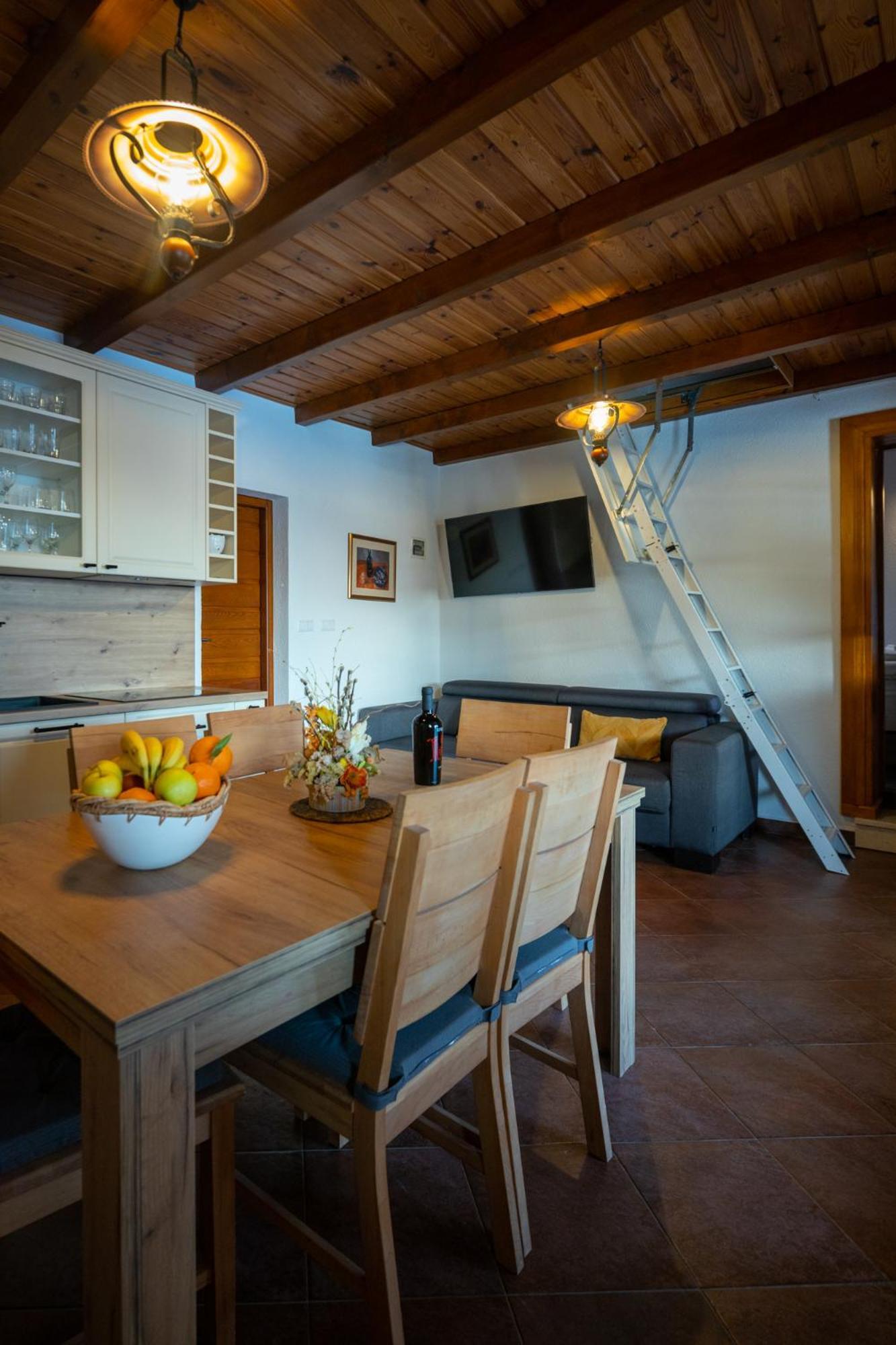 Holiday Home Svemir Drage Zewnętrze zdjęcie