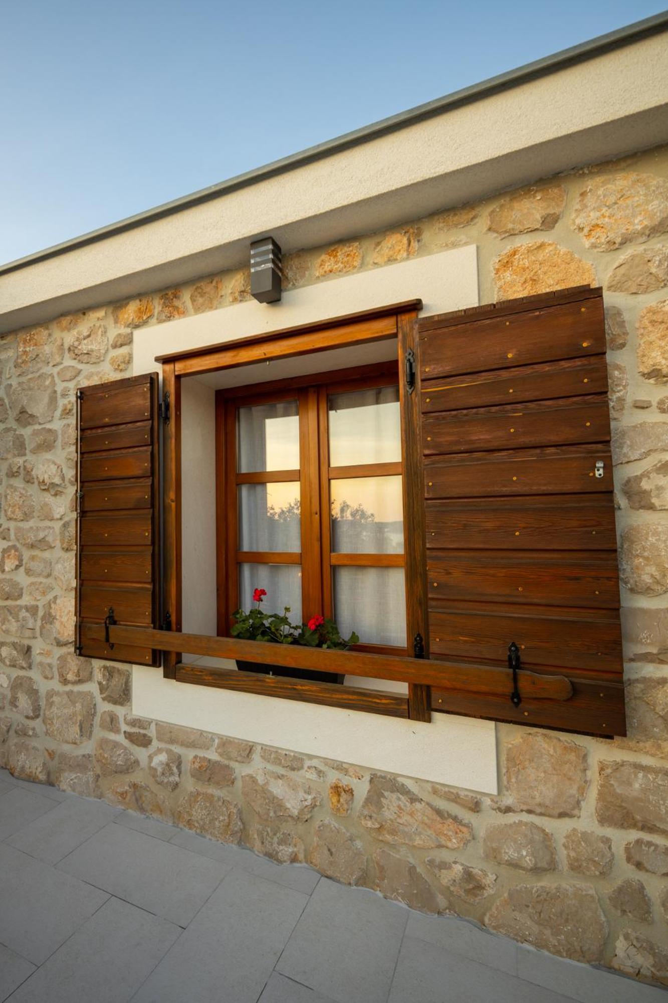 Holiday Home Svemir Drage Zewnętrze zdjęcie